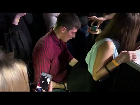 ❤️ sex tūturu i roto i te nightclub Russian. 18-tau-tawhito Russian kotiro i roto i te nono me te tara fucked i roto i te nightclub ️ Sex i porn mi.pornmega.ru ﹏